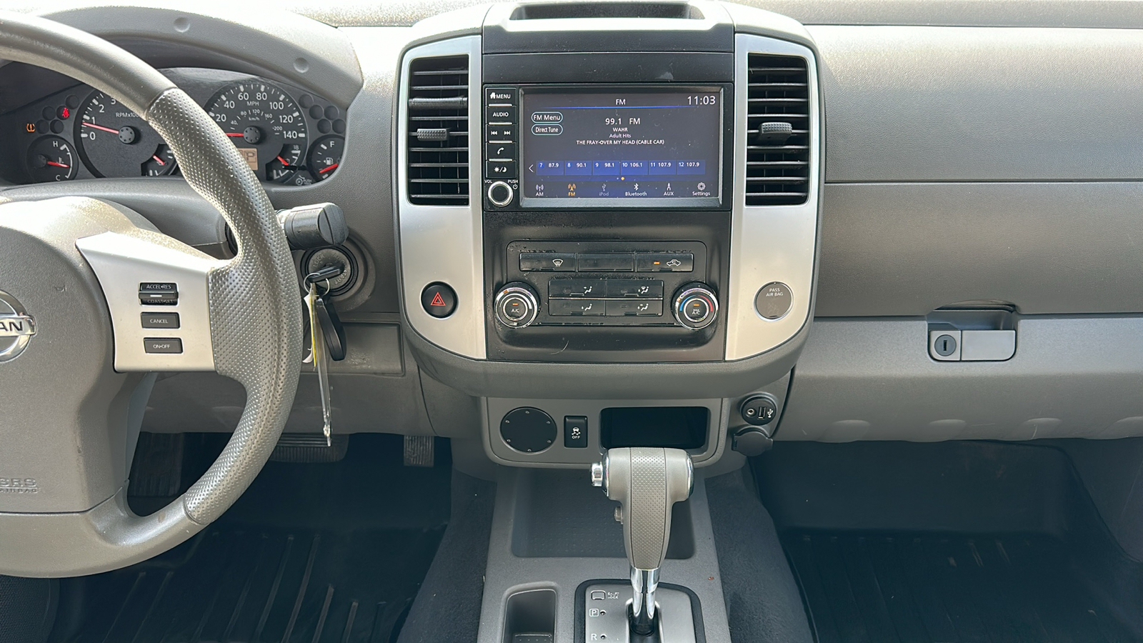 2019 Nissan Frontier SV 11