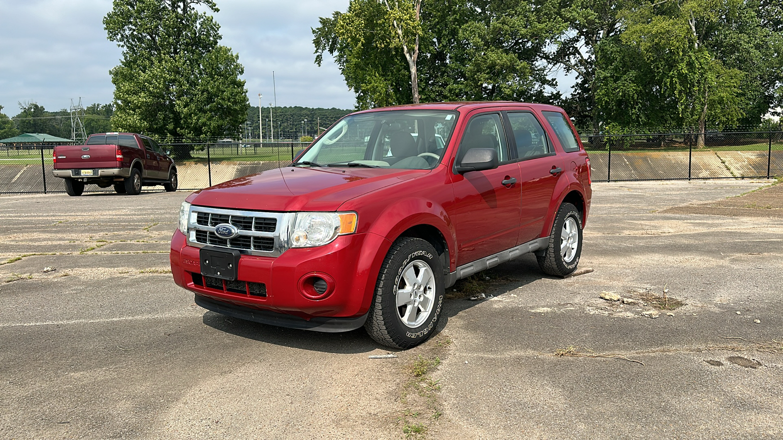 2009 Ford Escape XLS 1