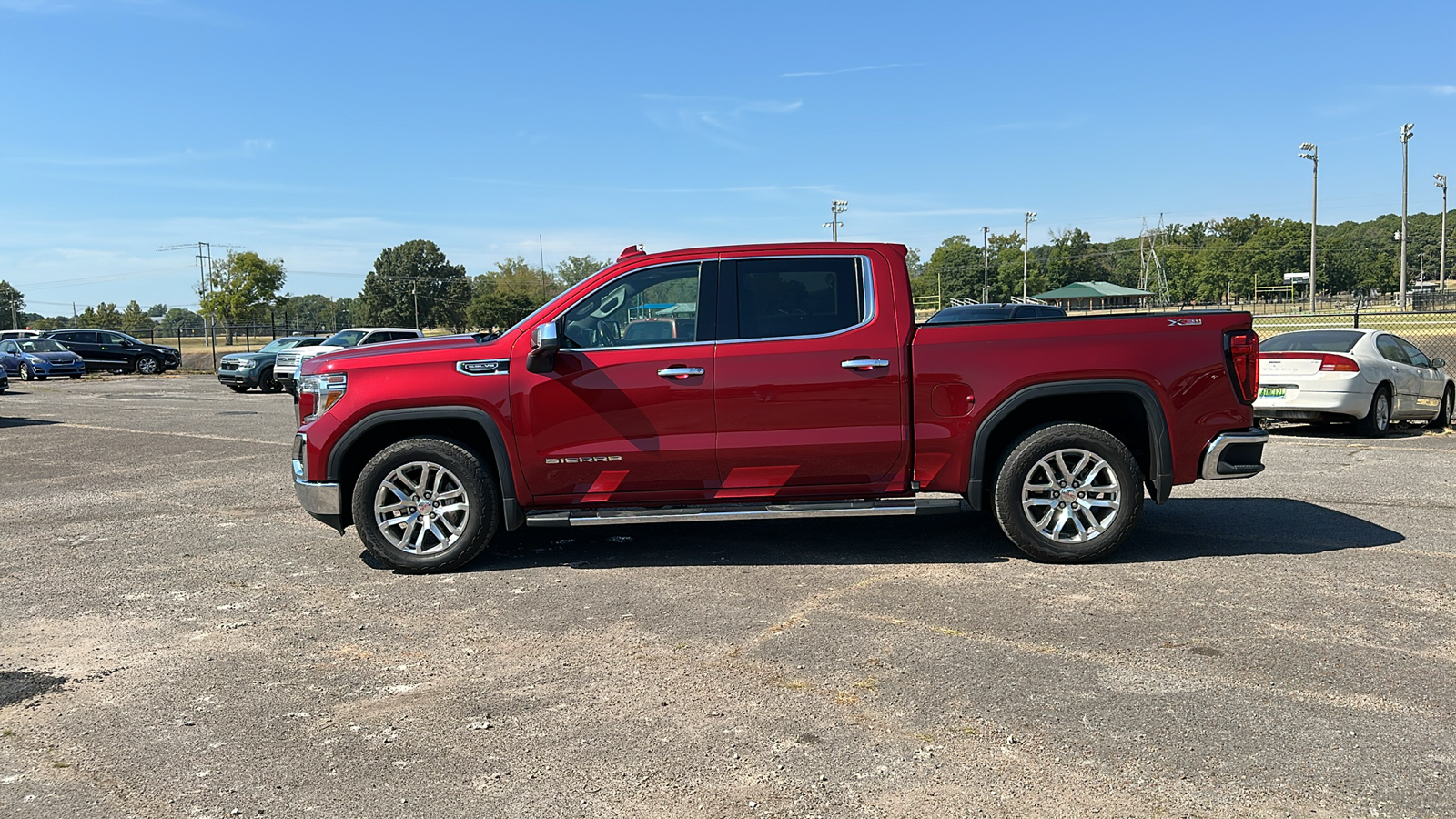 2019 GMC Sierra SLT 2