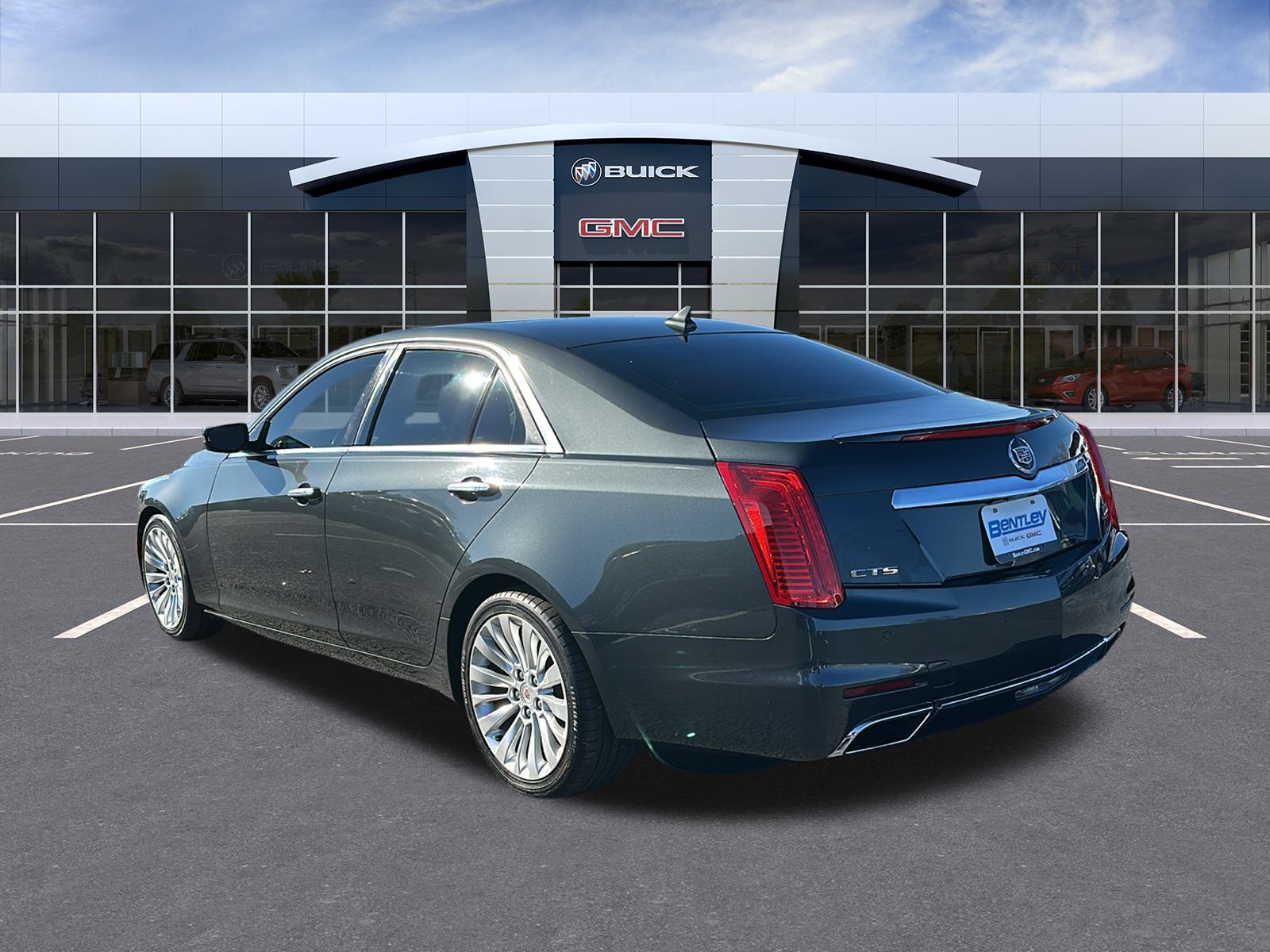 2014 Cadillac CTS Luxury RWD 3