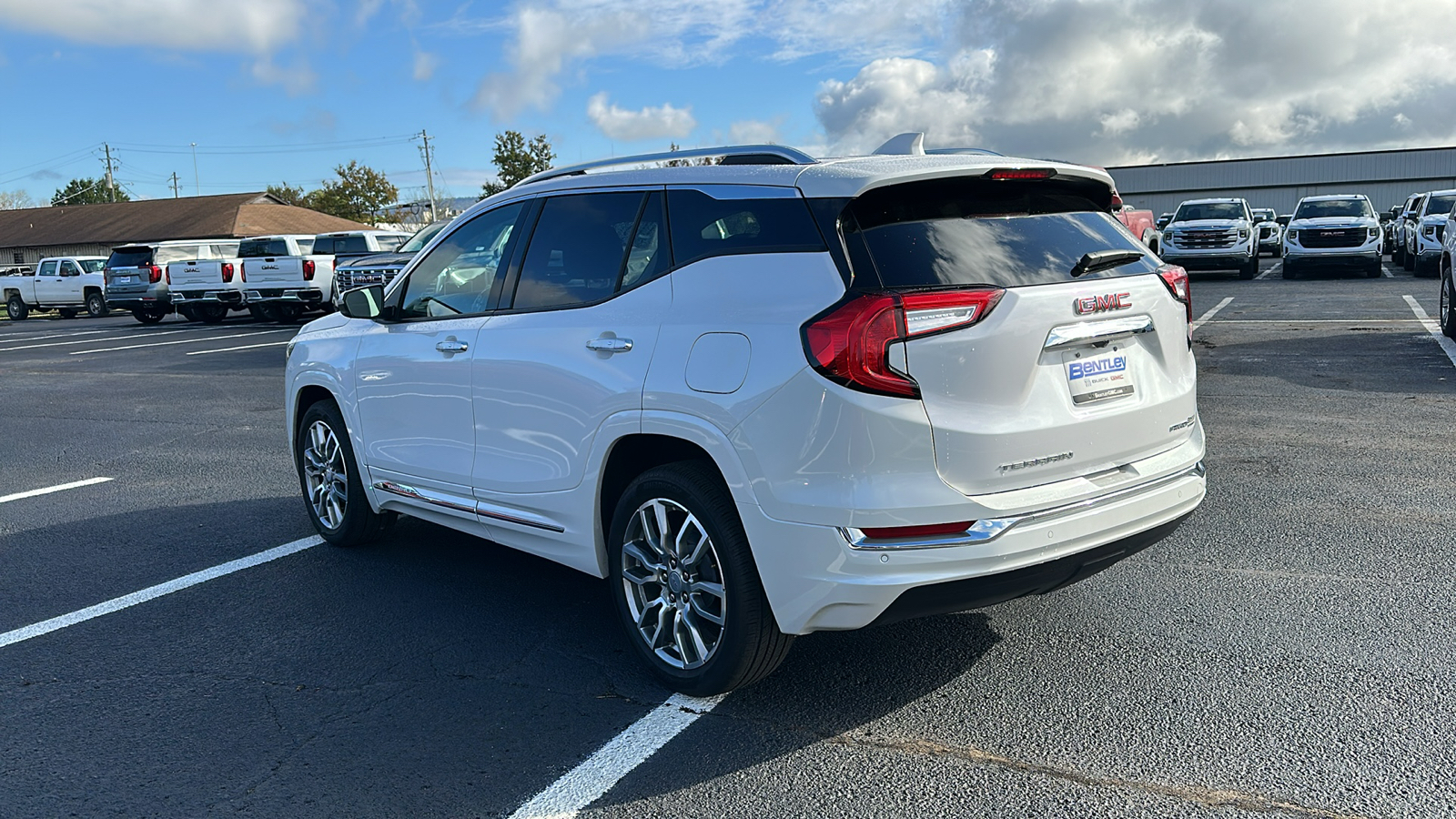 2024 GMC Terrain Denali 3