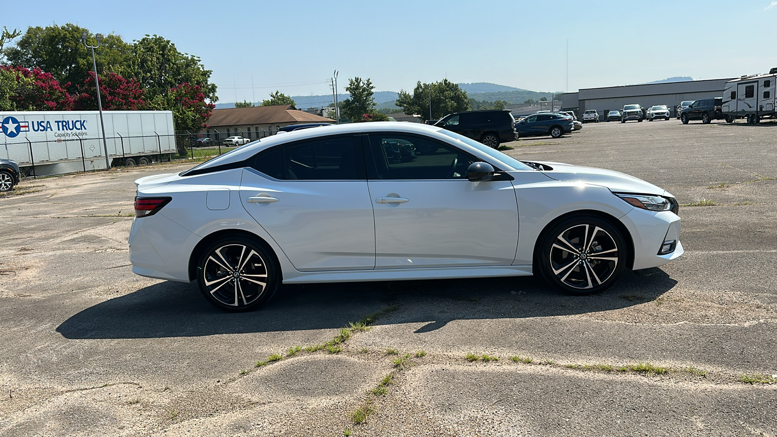 2022 Nissan Sentra SR 6