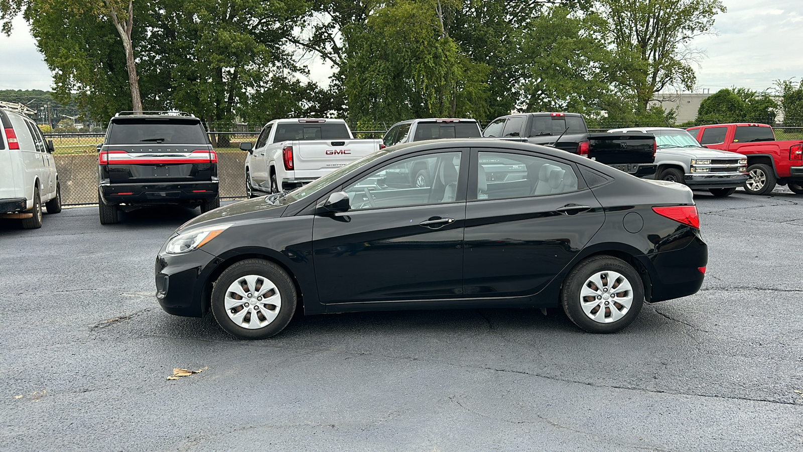 2016 Hyundai Accent SE 2