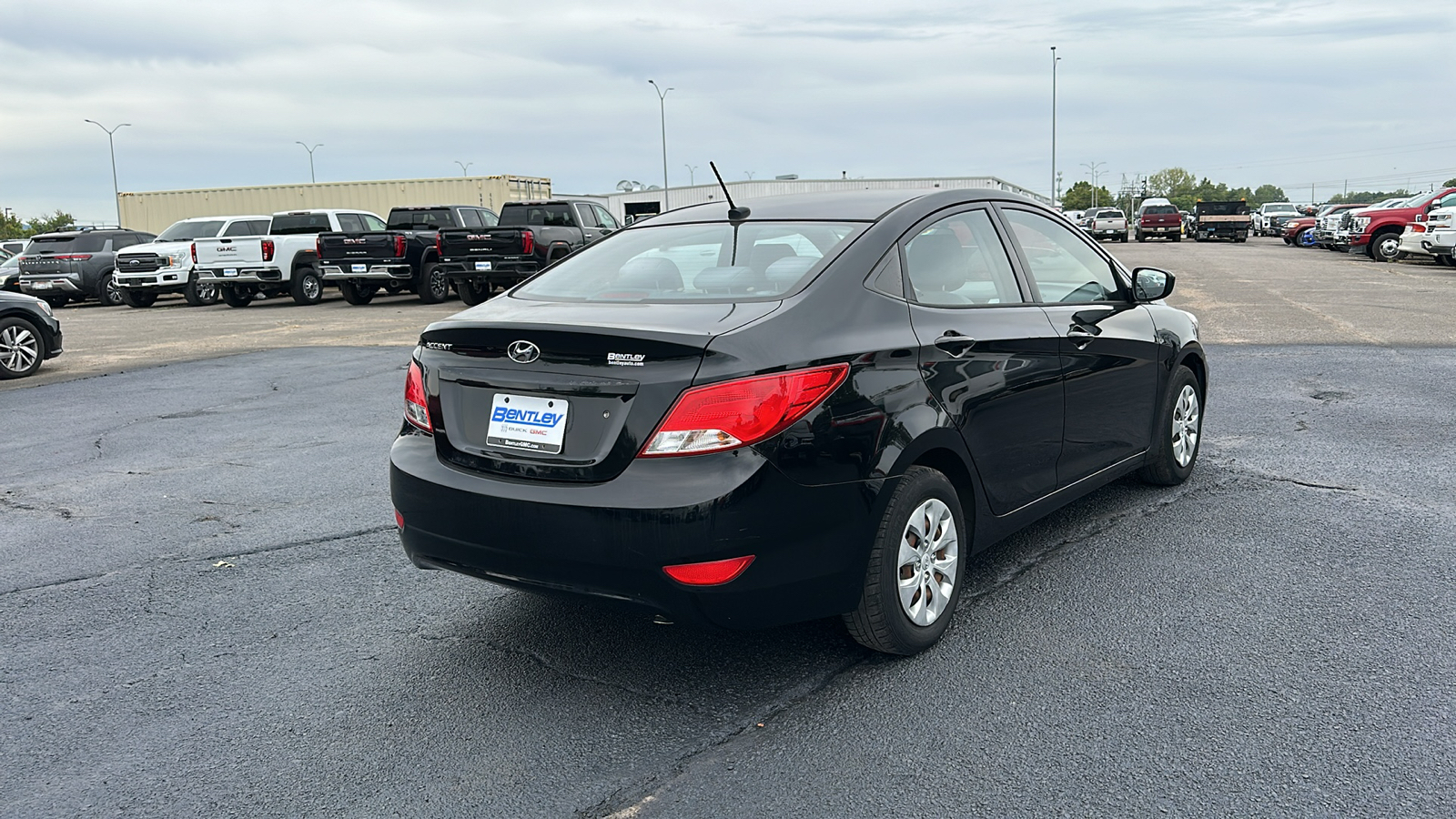 2016 Hyundai Accent SE 5