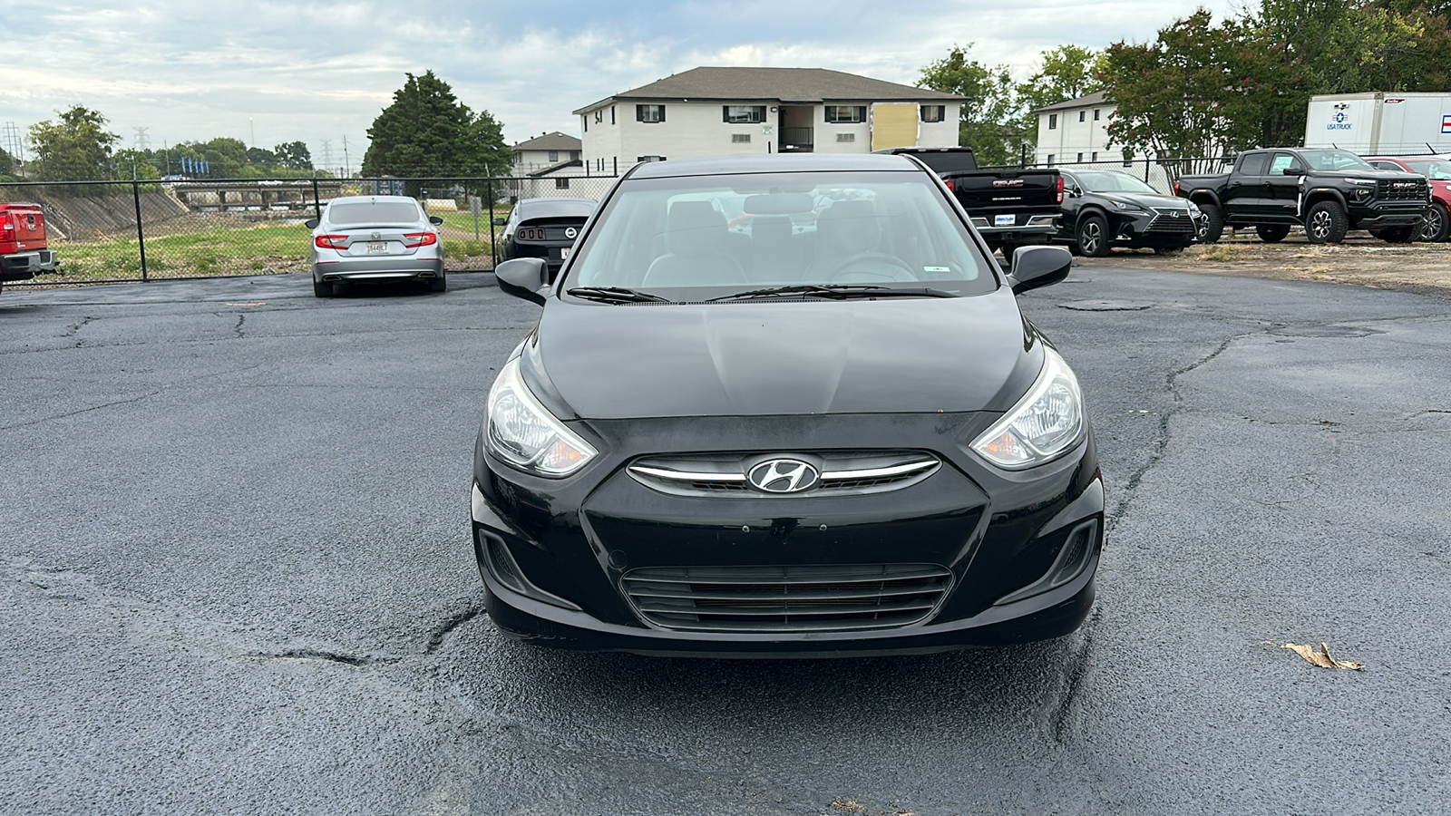 2016 Hyundai Accent SE 8