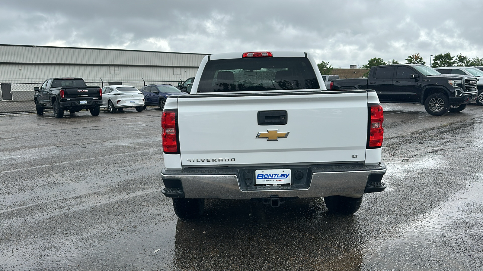 2017 Chevrolet Silverado LT 4