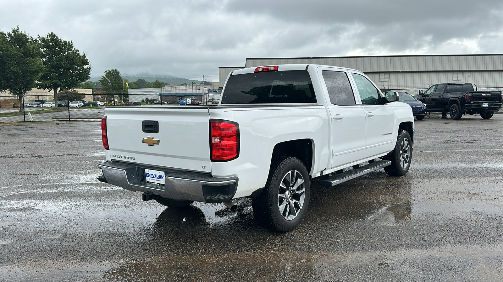 2017 Chevrolet Silverado LT 5