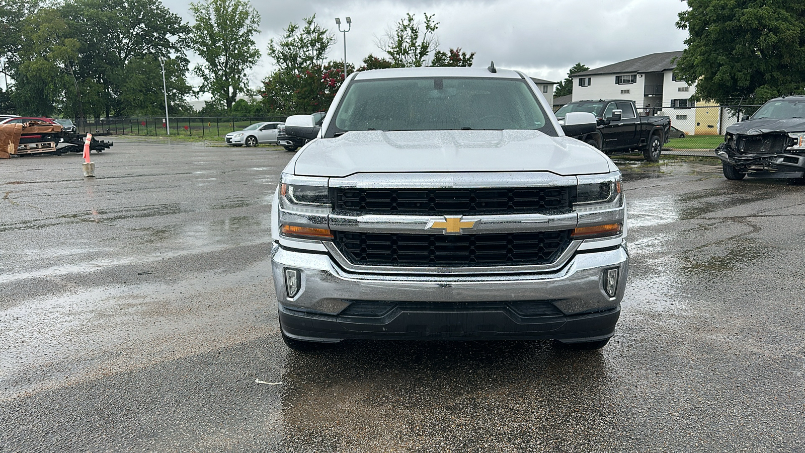 2017 Chevrolet Silverado LT 8