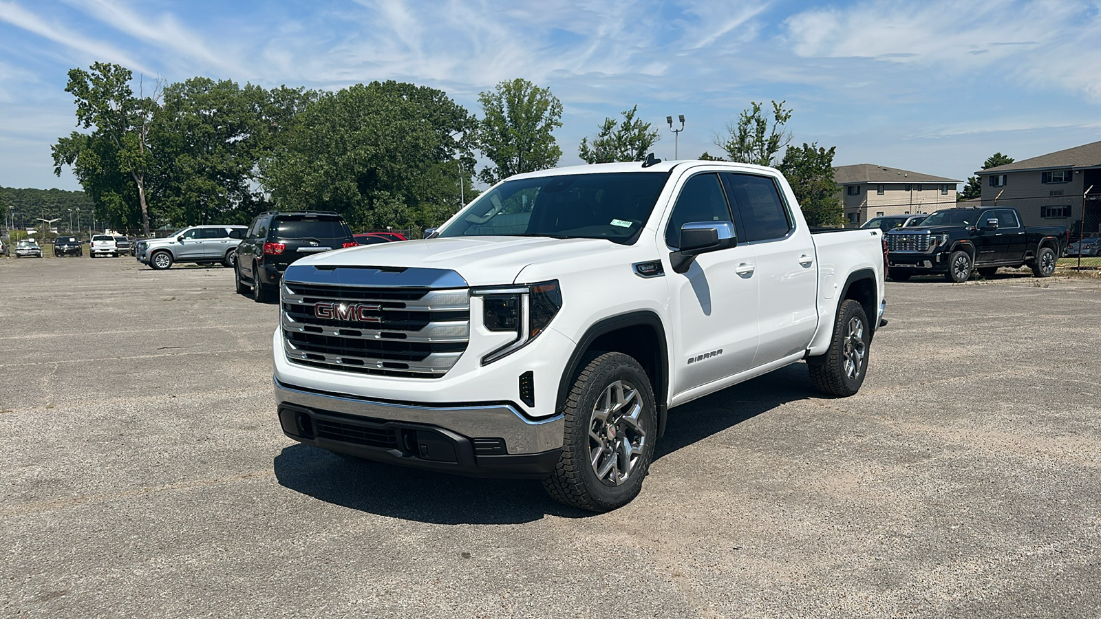 2024 GMC Sierra SLE 1