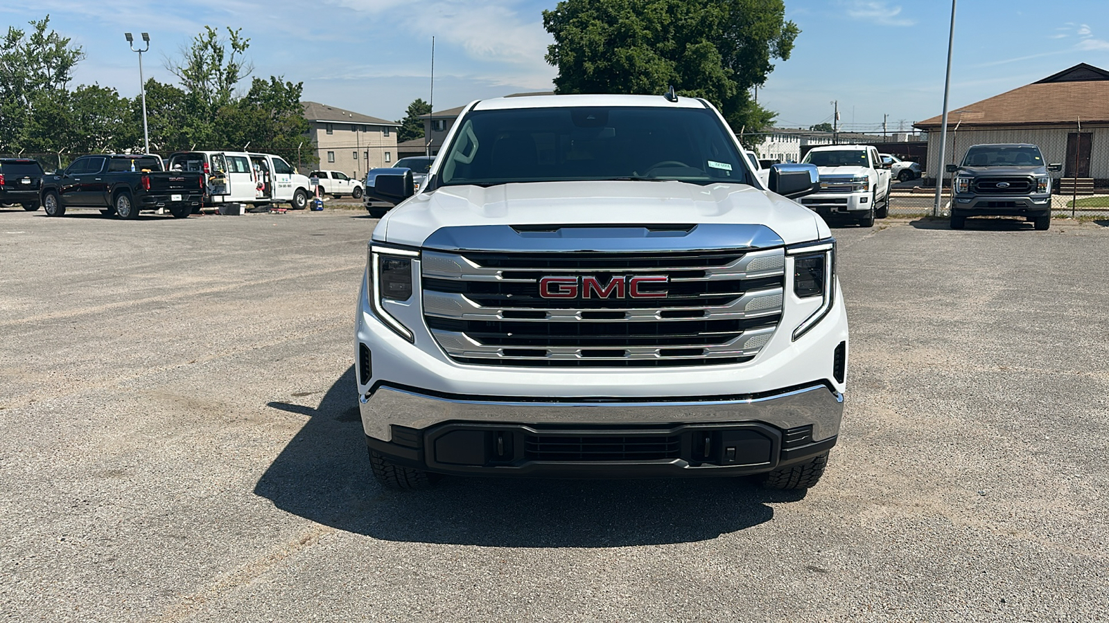 2024 GMC Sierra SLE 8