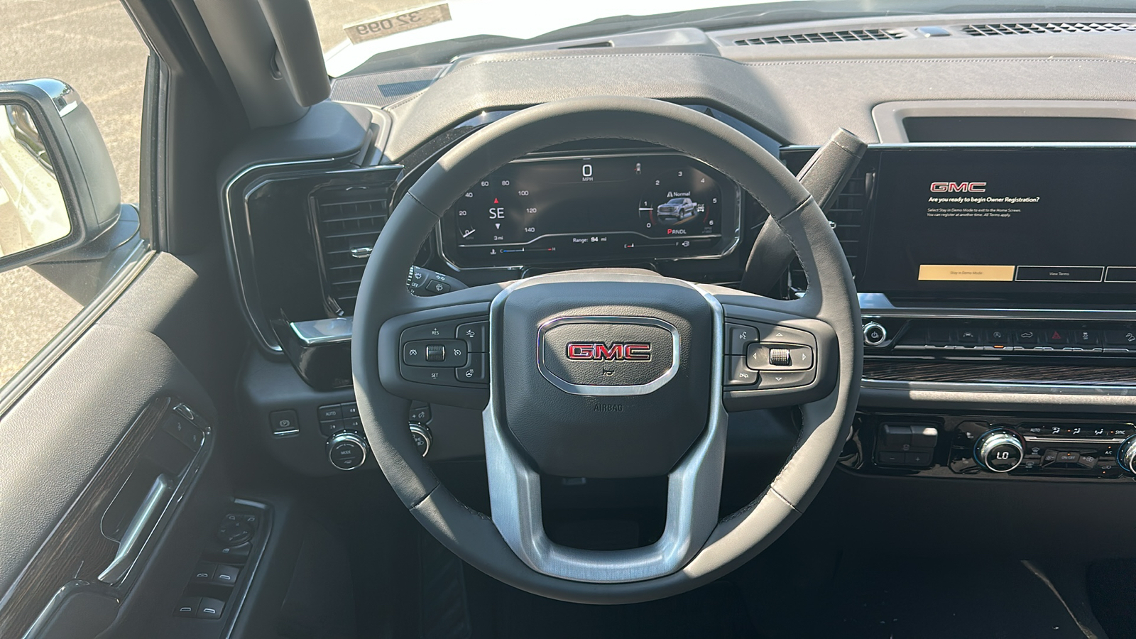 2024 GMC Sierra SLE 12