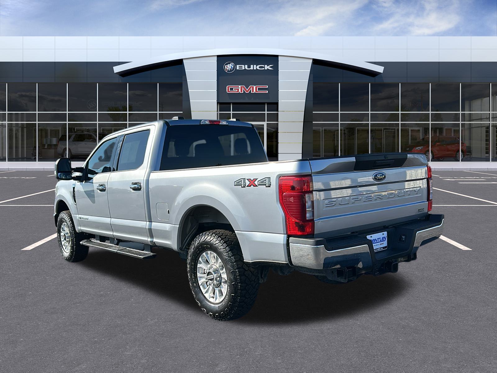 2022 Ford F-250 XLT 3