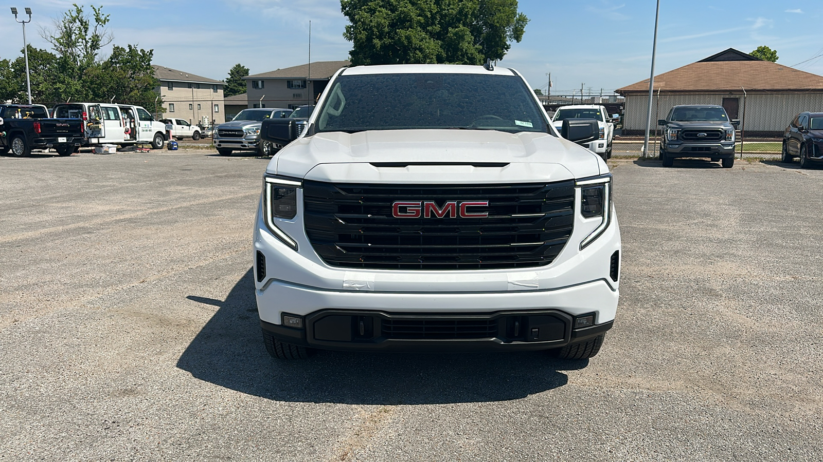 2024 GMC Sierra Elevation 8