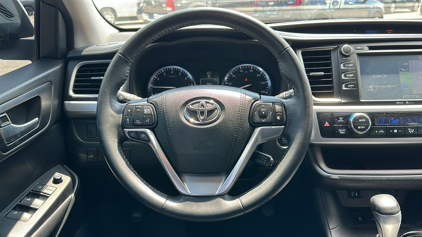 2015 Toyota Highlander XLE 12