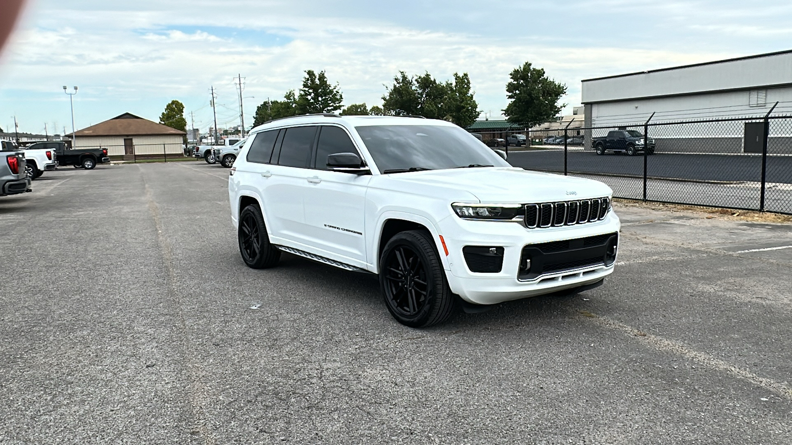 2022 Jeep Grand Cherokee L Overland 7