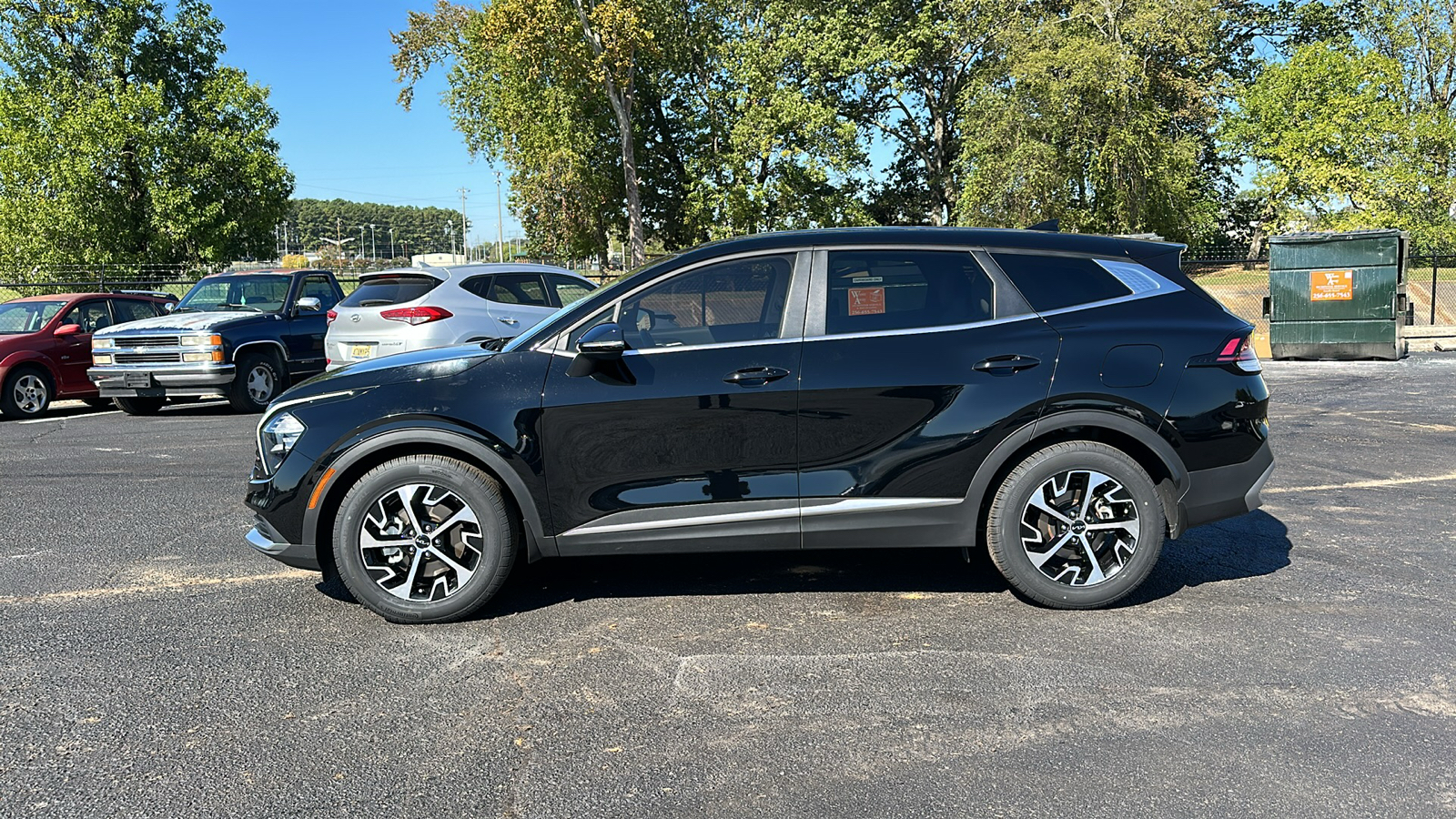 2023 Kia Sportage EX 2