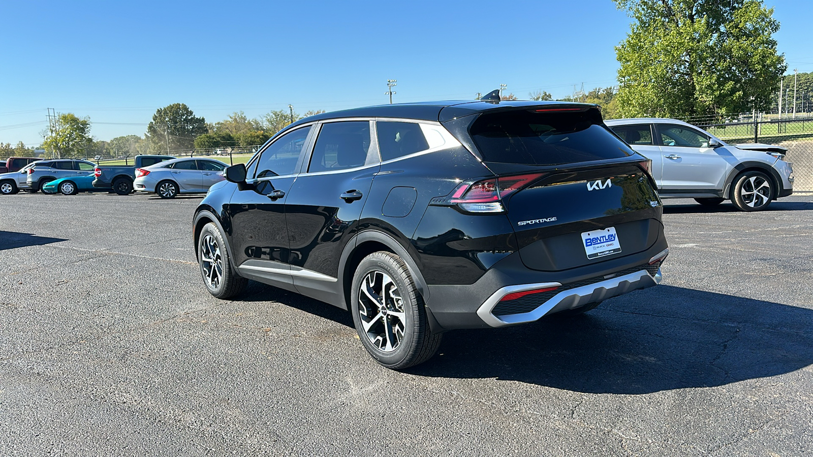 2023 Kia Sportage EX 3