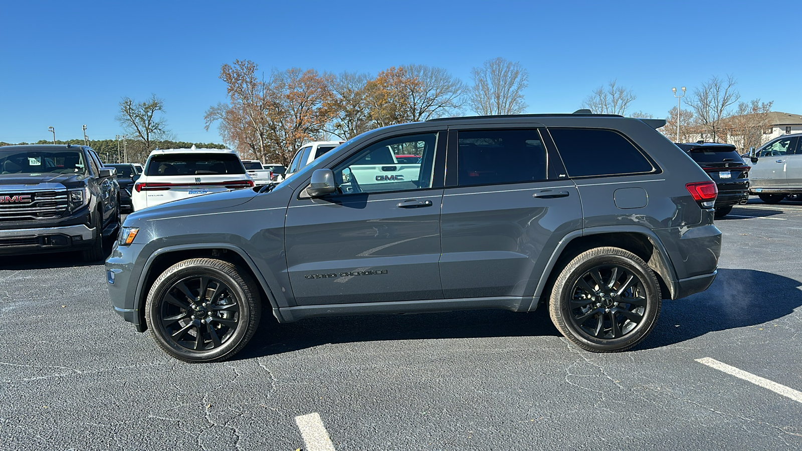 2018 Jeep Grand Cherokee Altitude 2