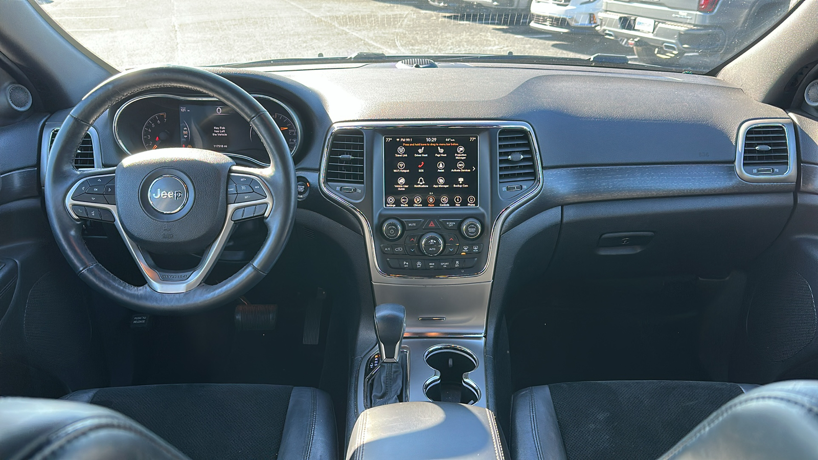 2018 Jeep Grand Cherokee Altitude 10