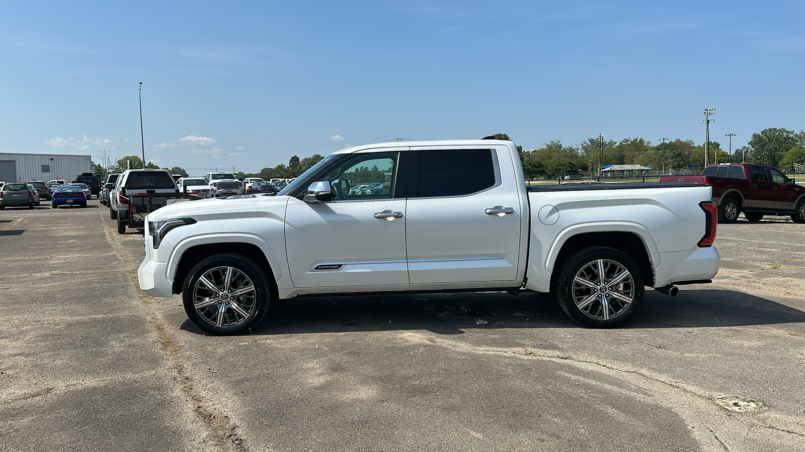 2022 Toyota Tundra Hybrid Capstone Hybrid 2