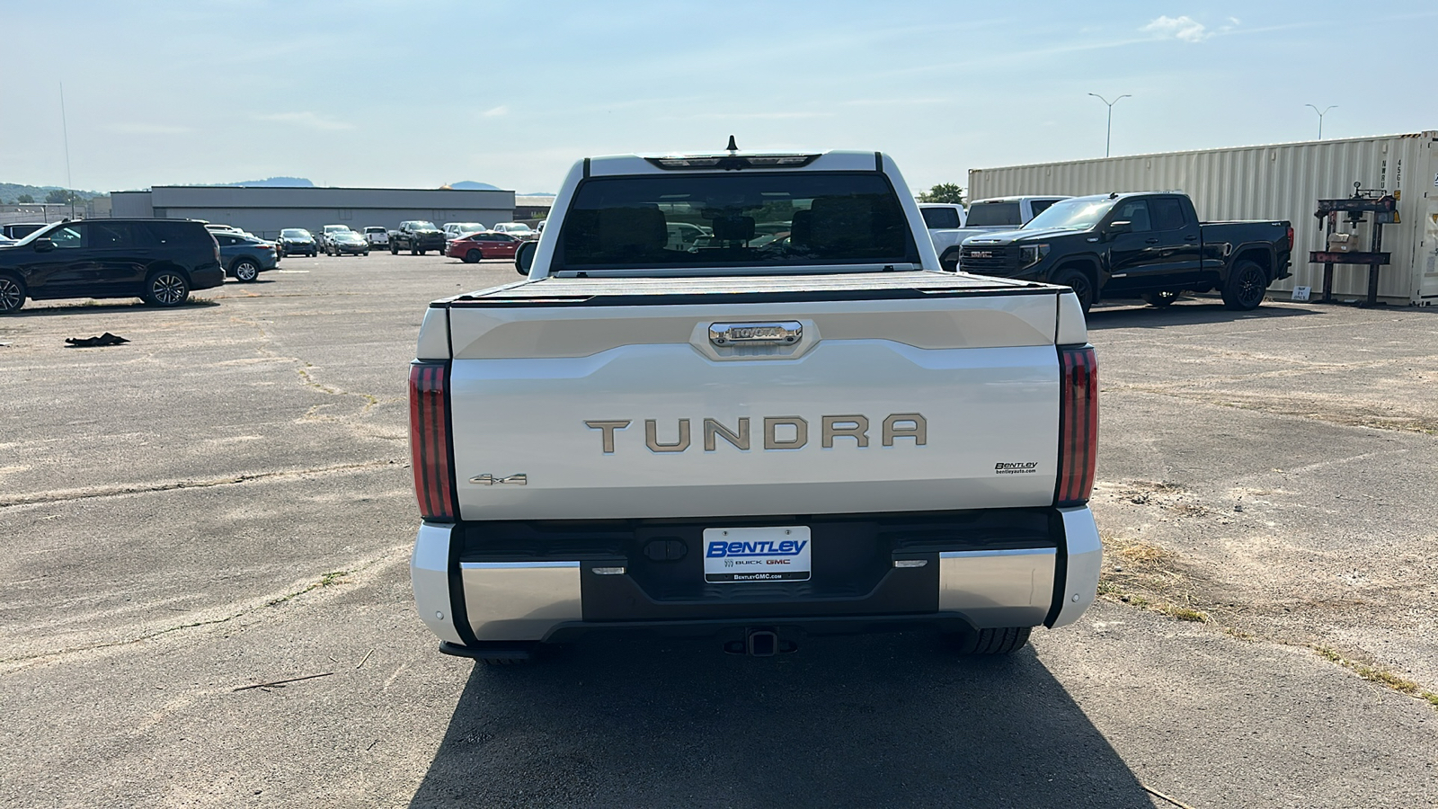 2022 Toyota Tundra Hybrid Capstone Hybrid 4