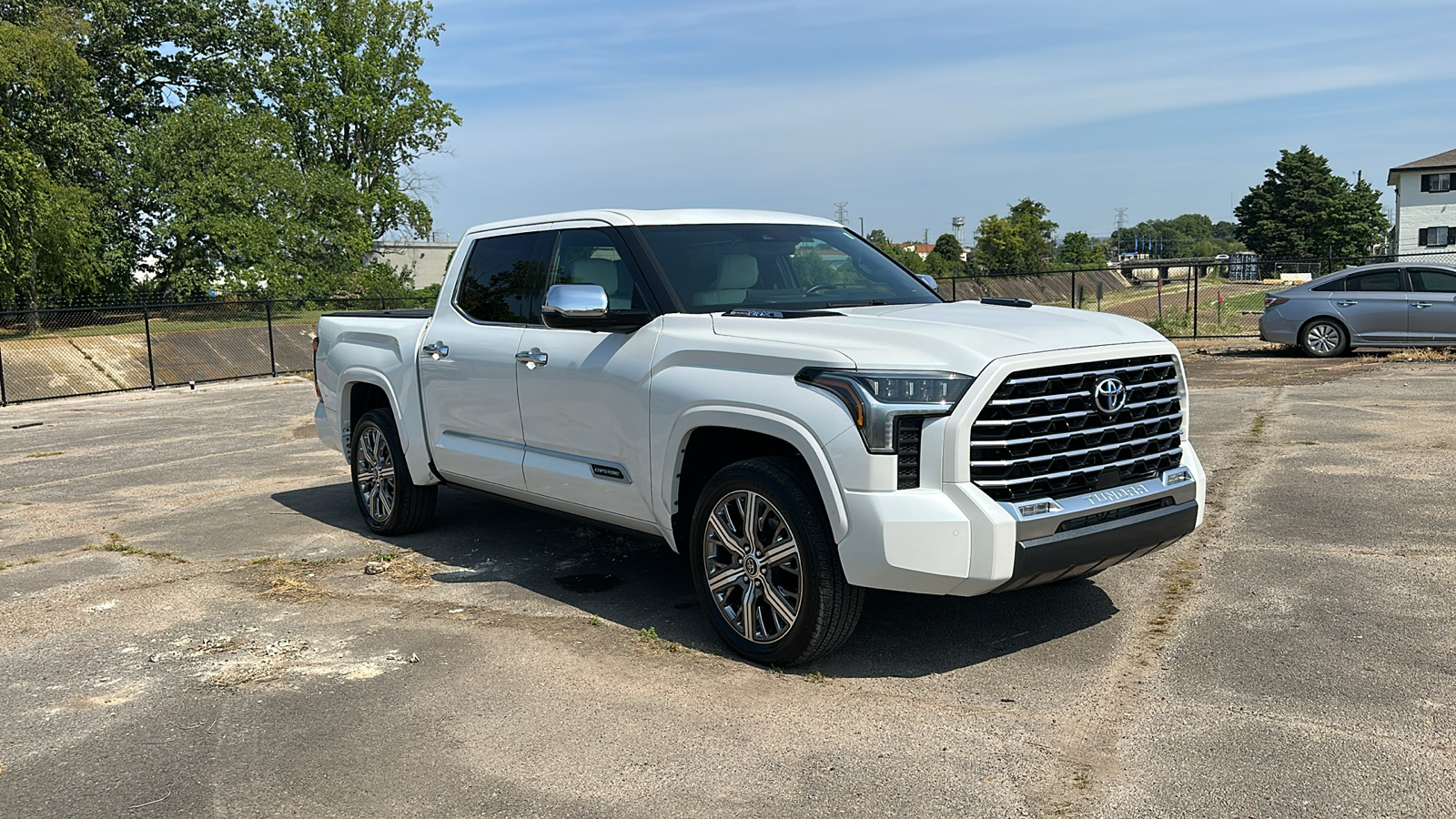 2022 Toyota Tundra Hybrid Capstone Hybrid 7