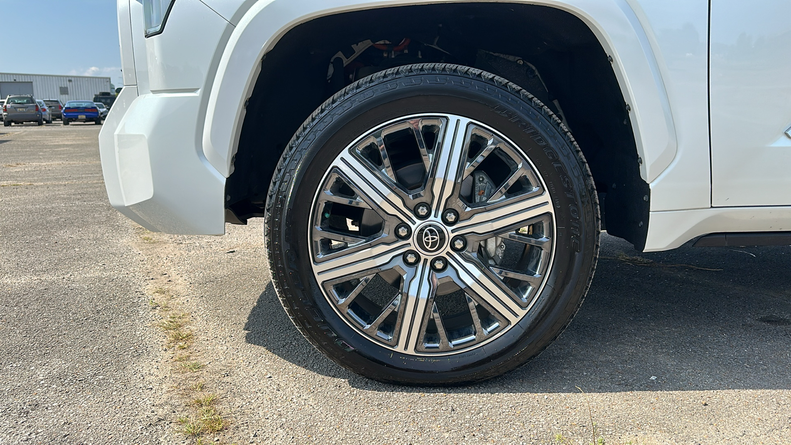 2022 Toyota Tundra Hybrid Capstone Hybrid 14