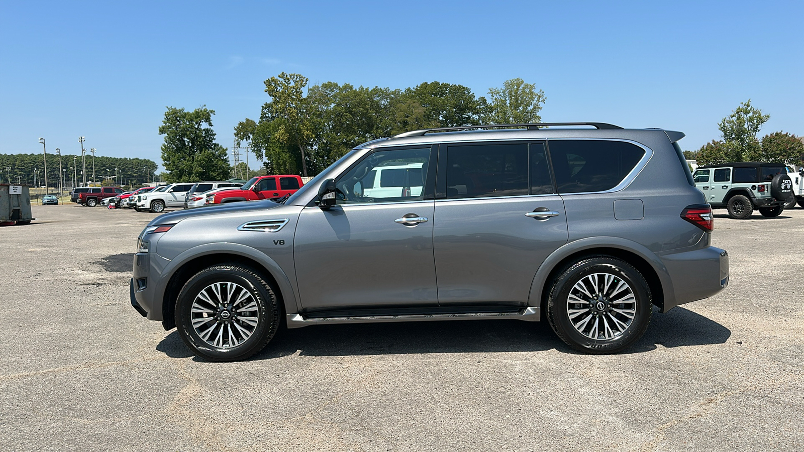 2022 Nissan Armada SL 2