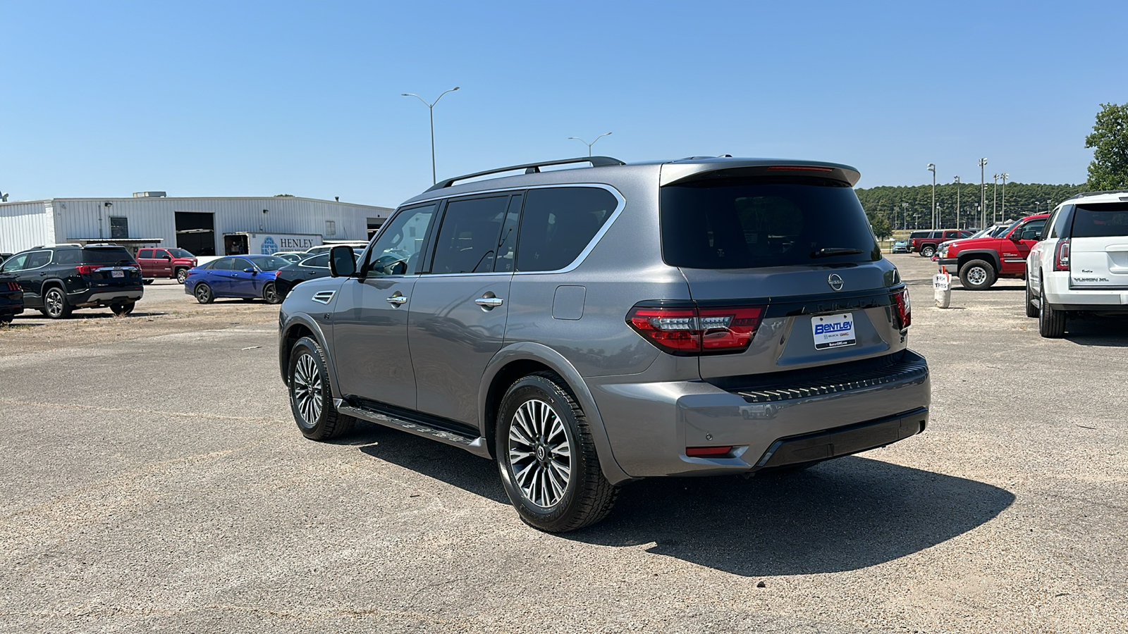 2022 Nissan Armada SL 3