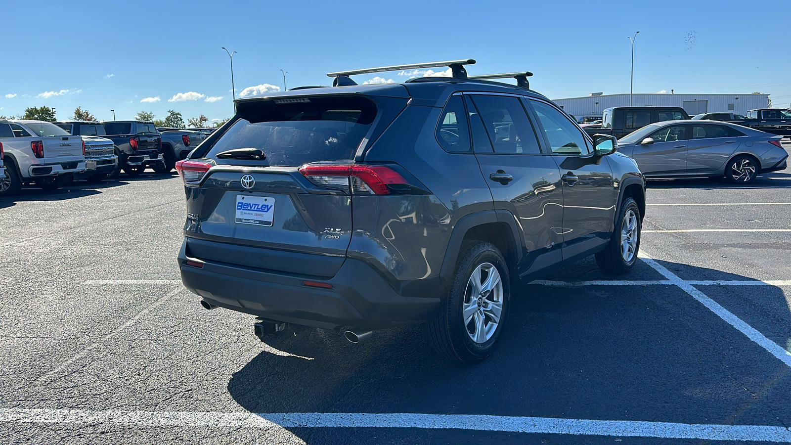 2019 Toyota RAV4 XLE 5