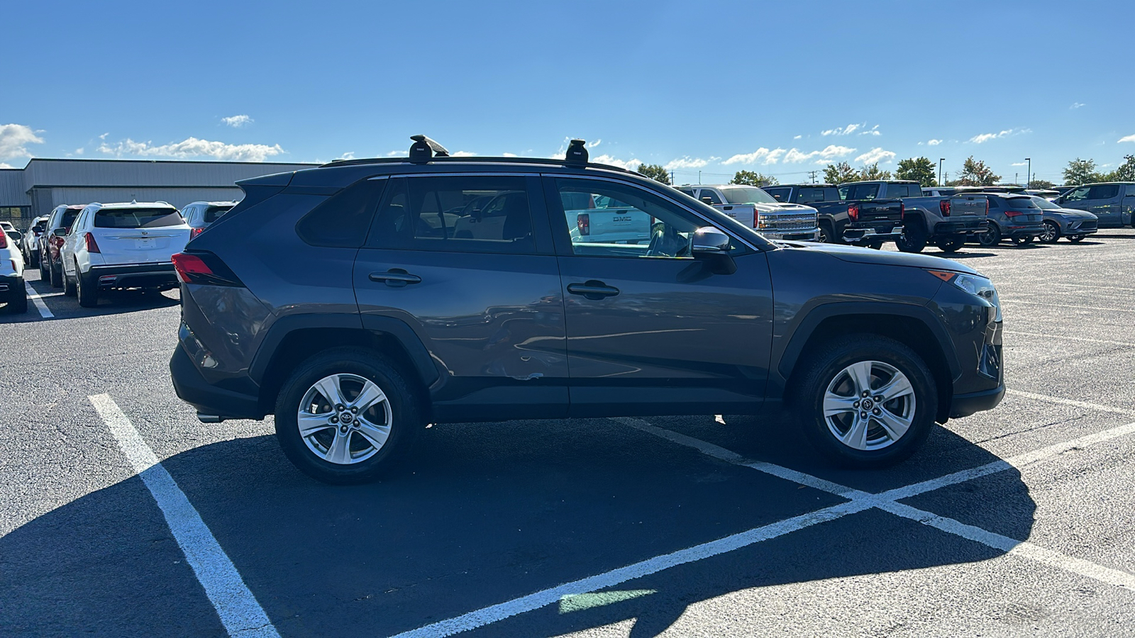 2019 Toyota RAV4 XLE 6