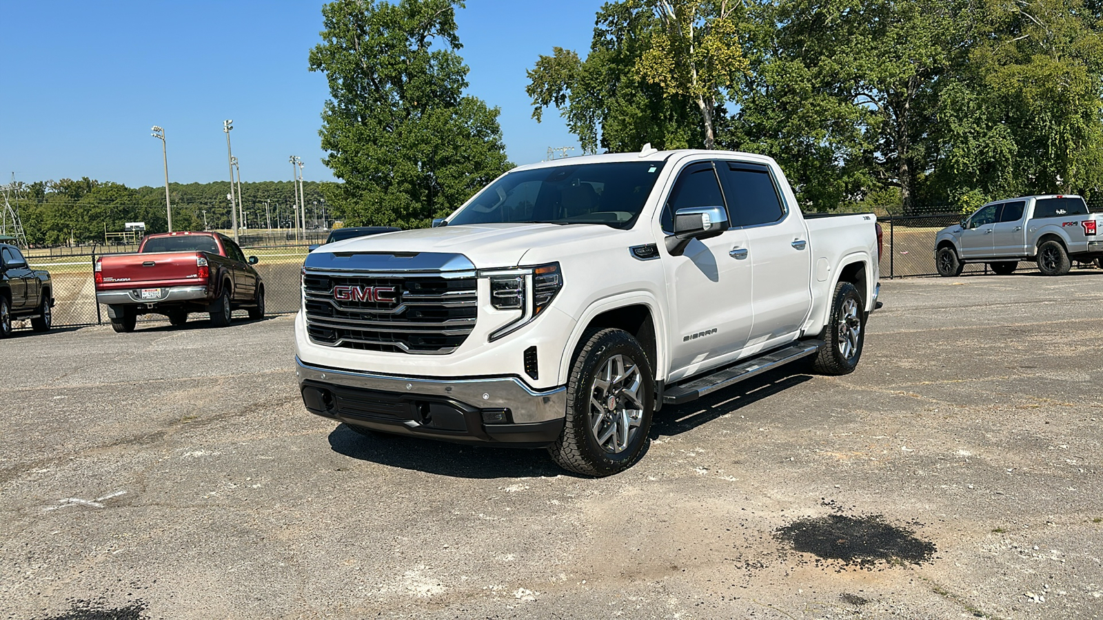 2024 GMC Sierra SLT 1