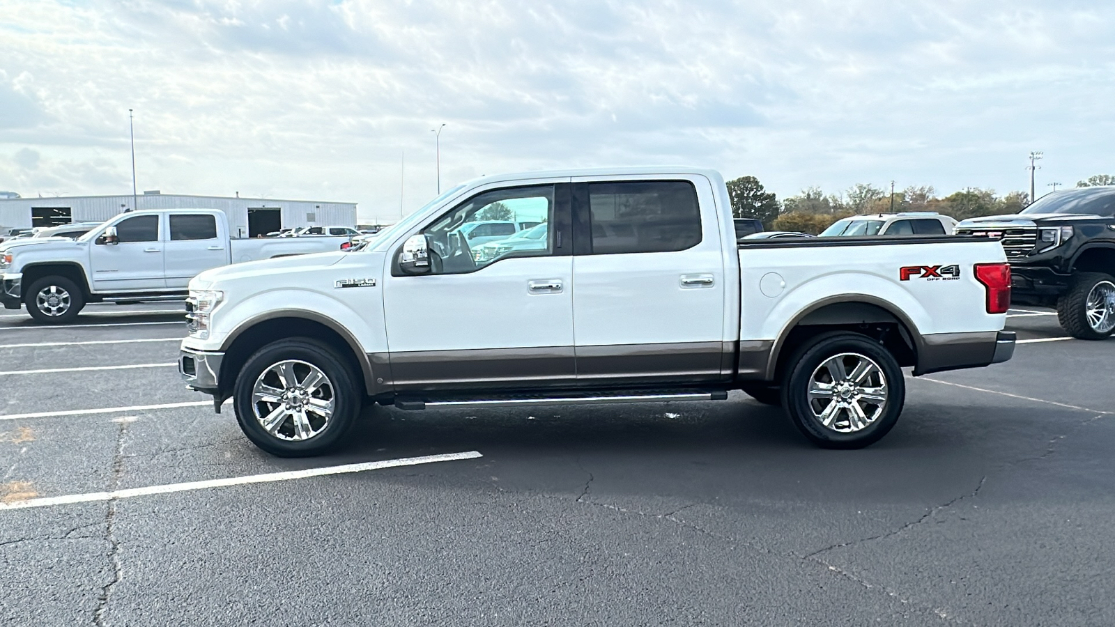 2020 Ford F-150 LARIAT 2