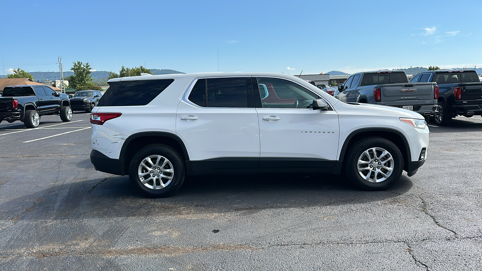 2018 Chevrolet Traverse LS 6