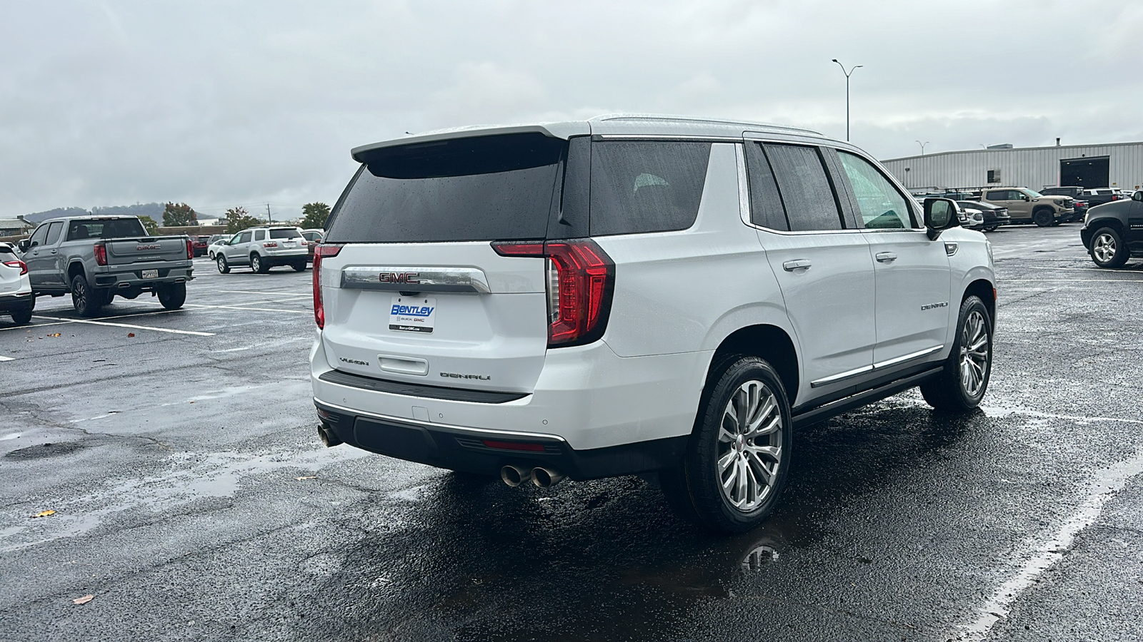 2022 GMC Yukon Denali 5