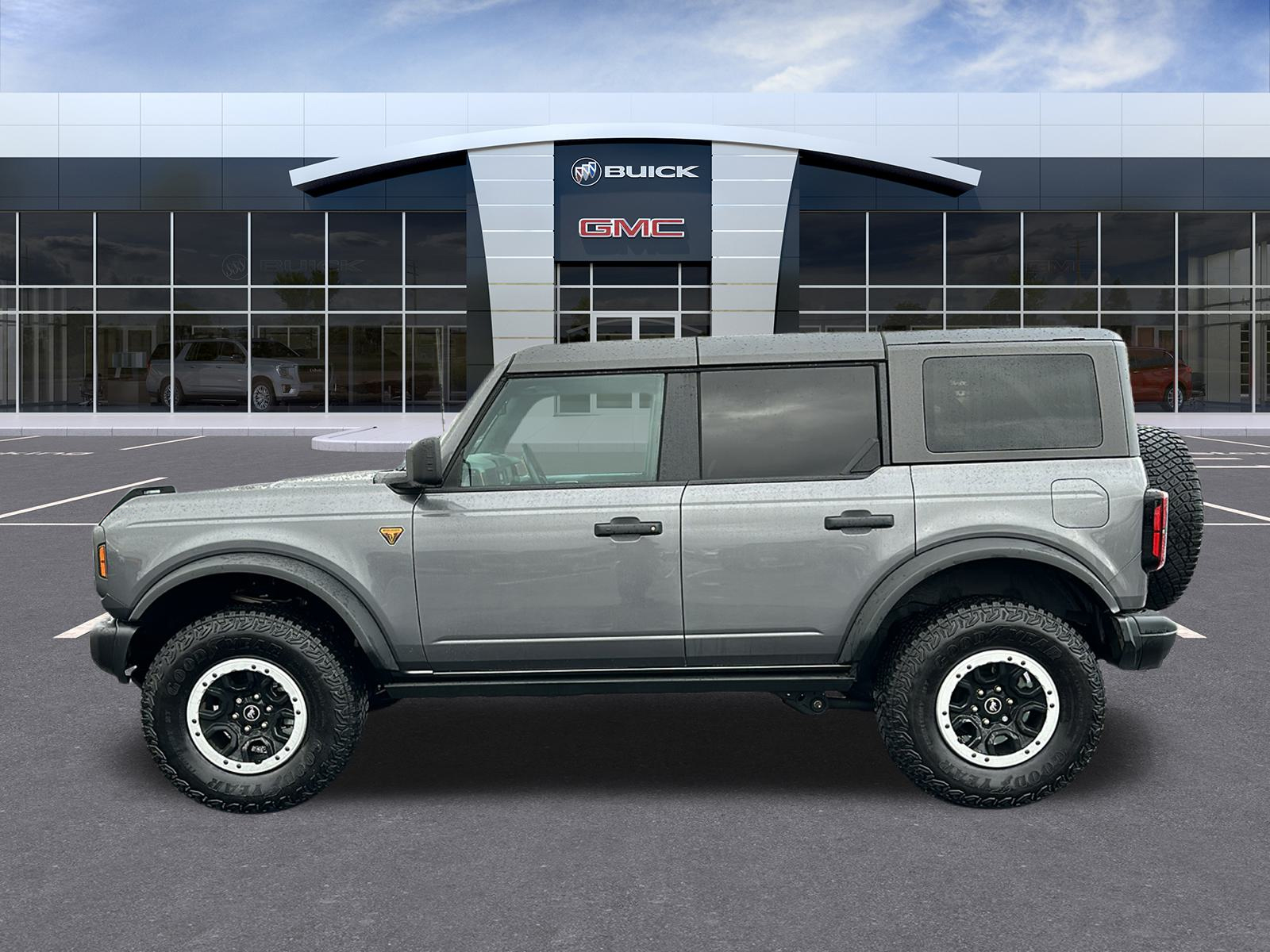 2023 Ford Bronco Badlands 2