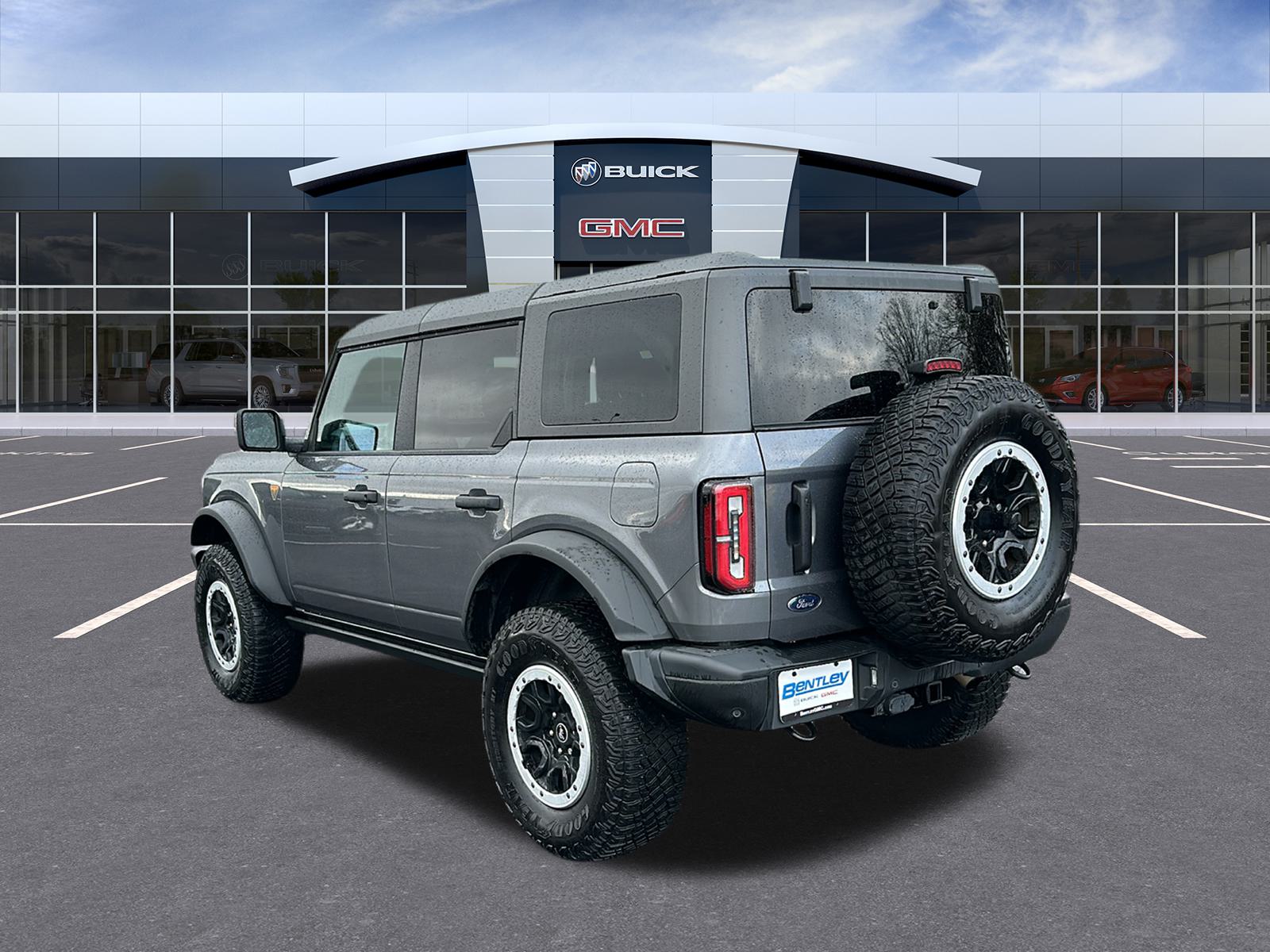 2023 Ford Bronco Badlands 3