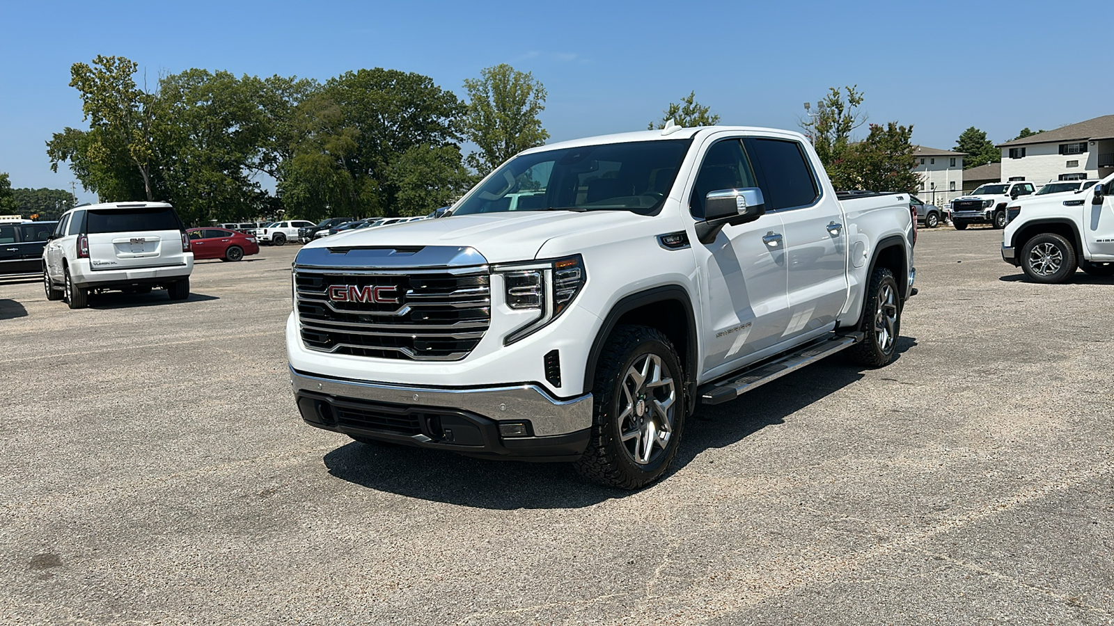 2022 GMC Sierra SLT 1