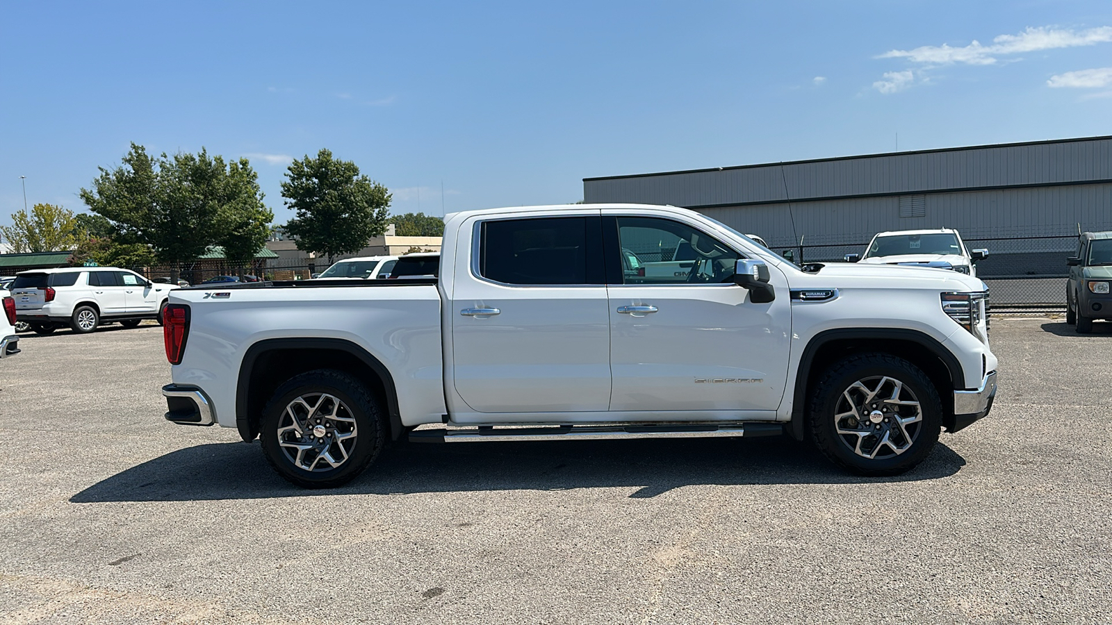 2022 GMC Sierra SLT 6