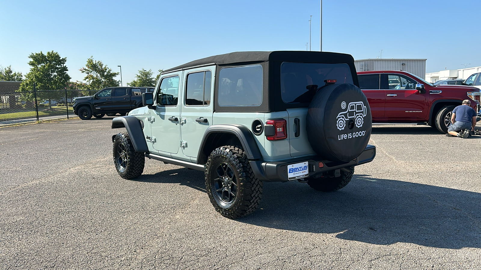 2024 Jeep Wrangler Willys 3