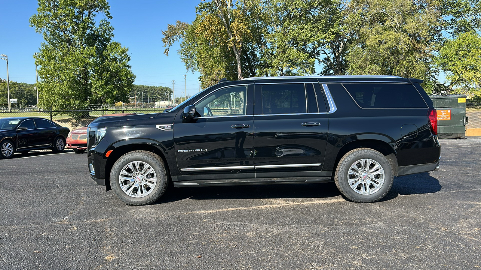 2021 GMC Yukon XL Denali 2