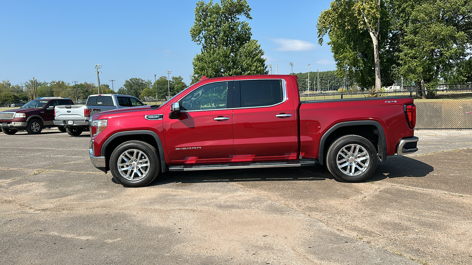 2019 GMC Sierra SLT 2