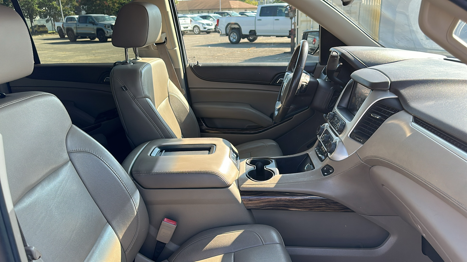 2015 GMC Yukon XL SLT 15