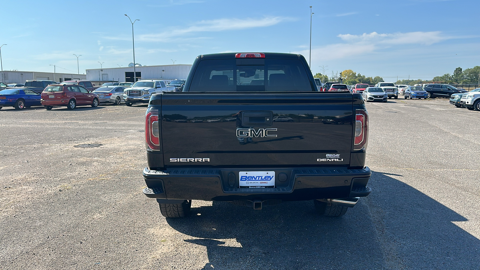 2017 GMC Sierra Denali 4