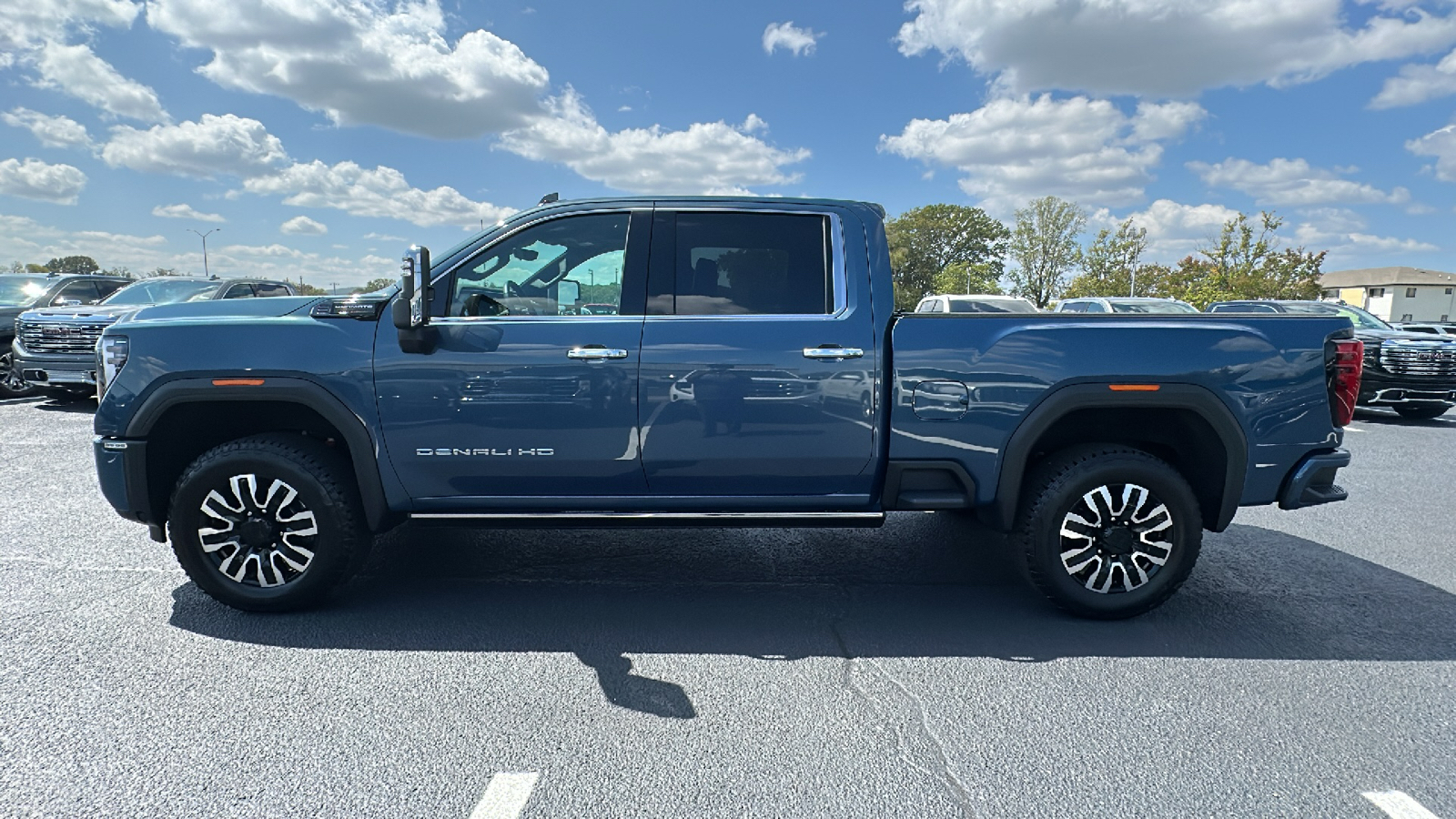 2024 GMC Sierra Denali Ultimate 2