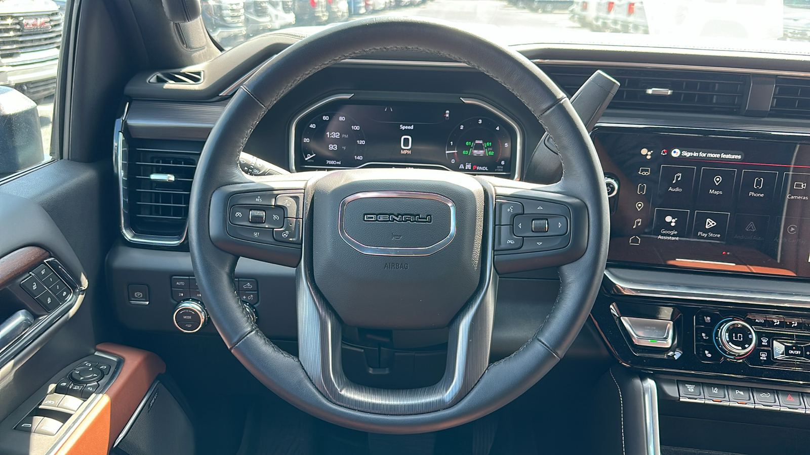 2024 GMC Sierra Denali Ultimate 12