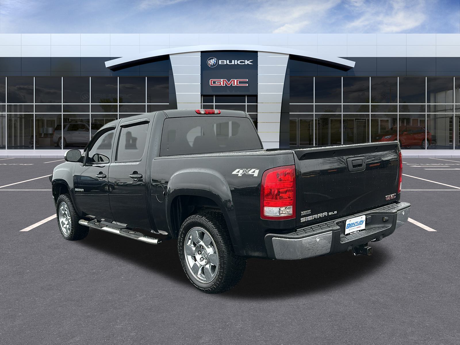 2010 GMC Sierra SLE 3