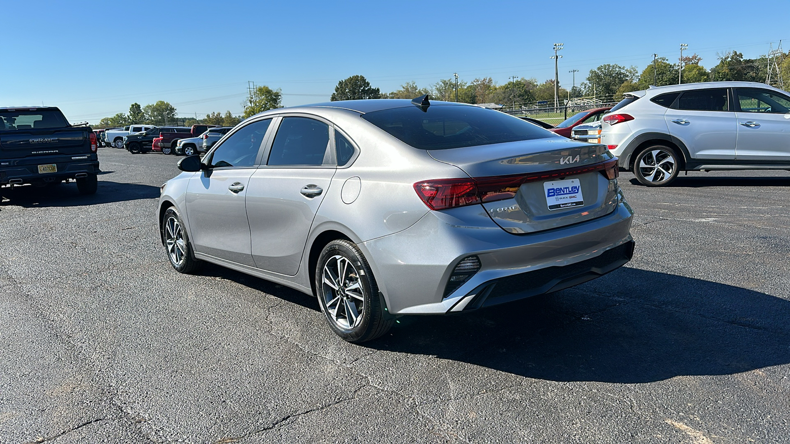 2023 Kia Forte LXS 3