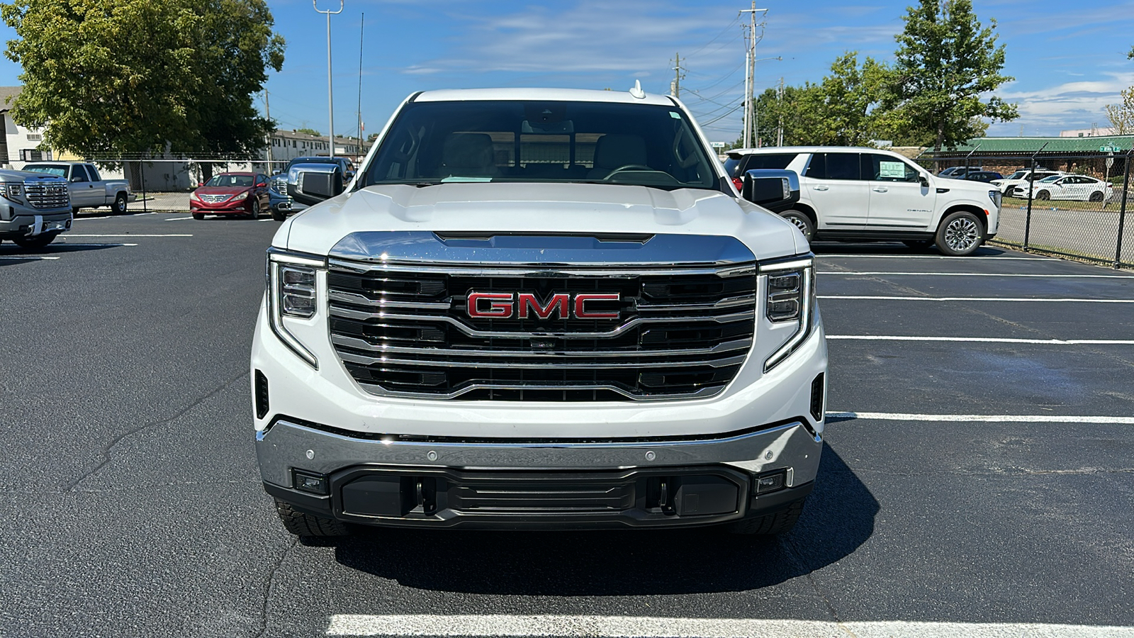 2024 GMC Sierra SLT 8