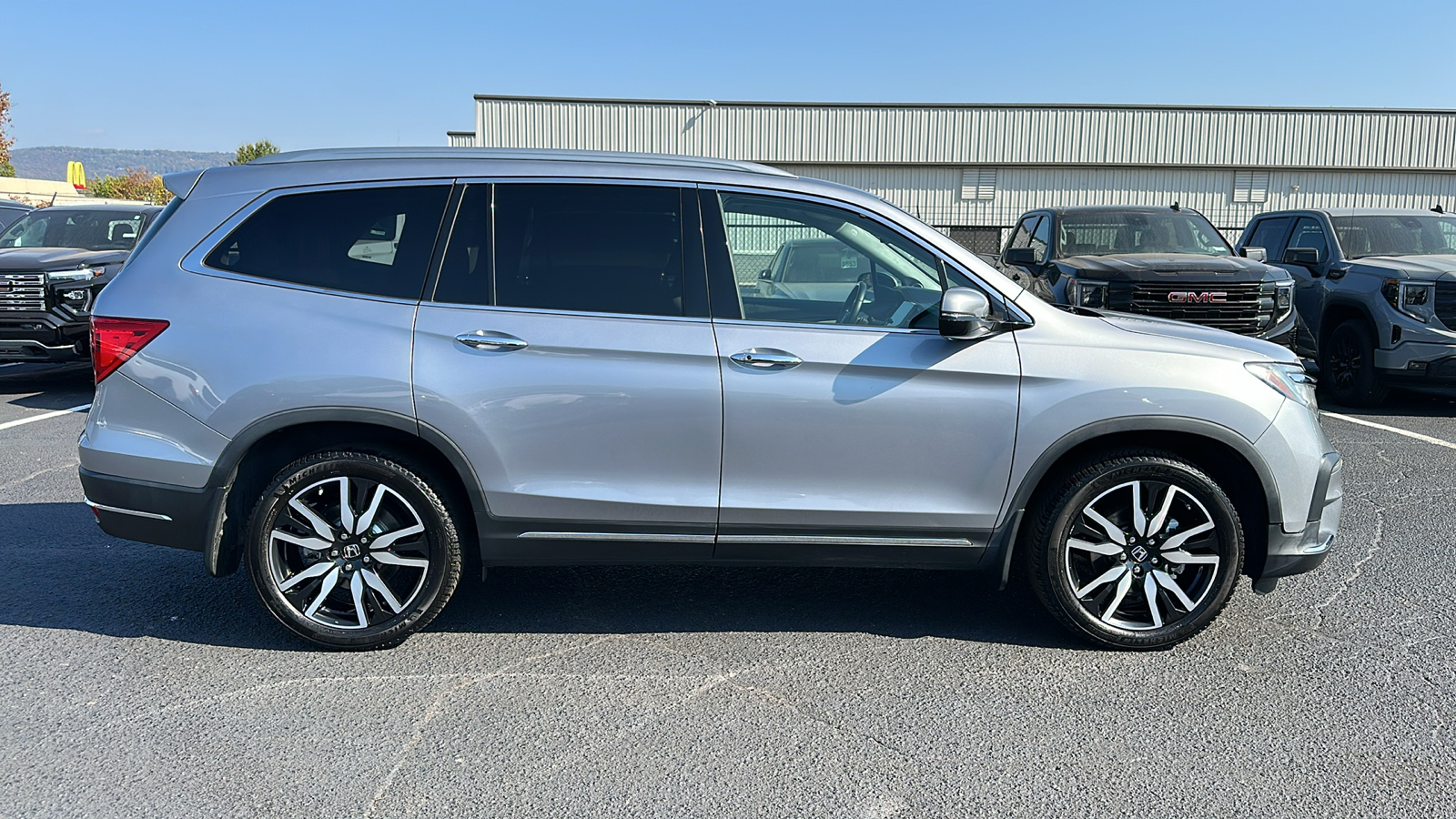 2020 Honda Pilot Touring 8-Passenger 6